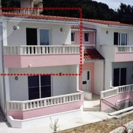 Nada - 11 Appartement Duće